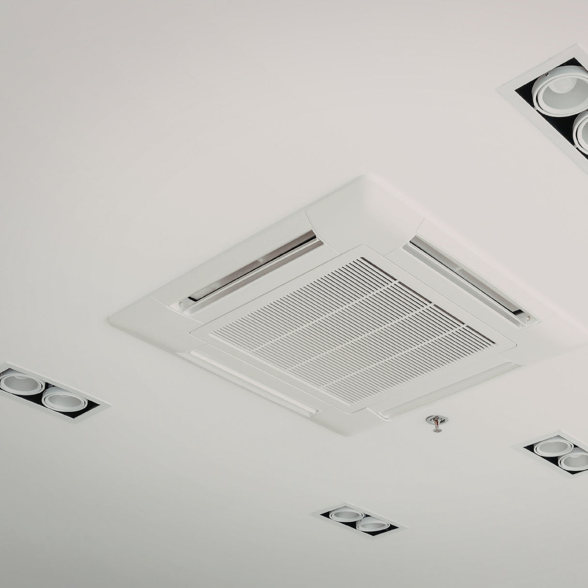 Mitsubishi Ceiling Cassette Air Conditioner System with Heat Pump 4-Way Split AC Unit